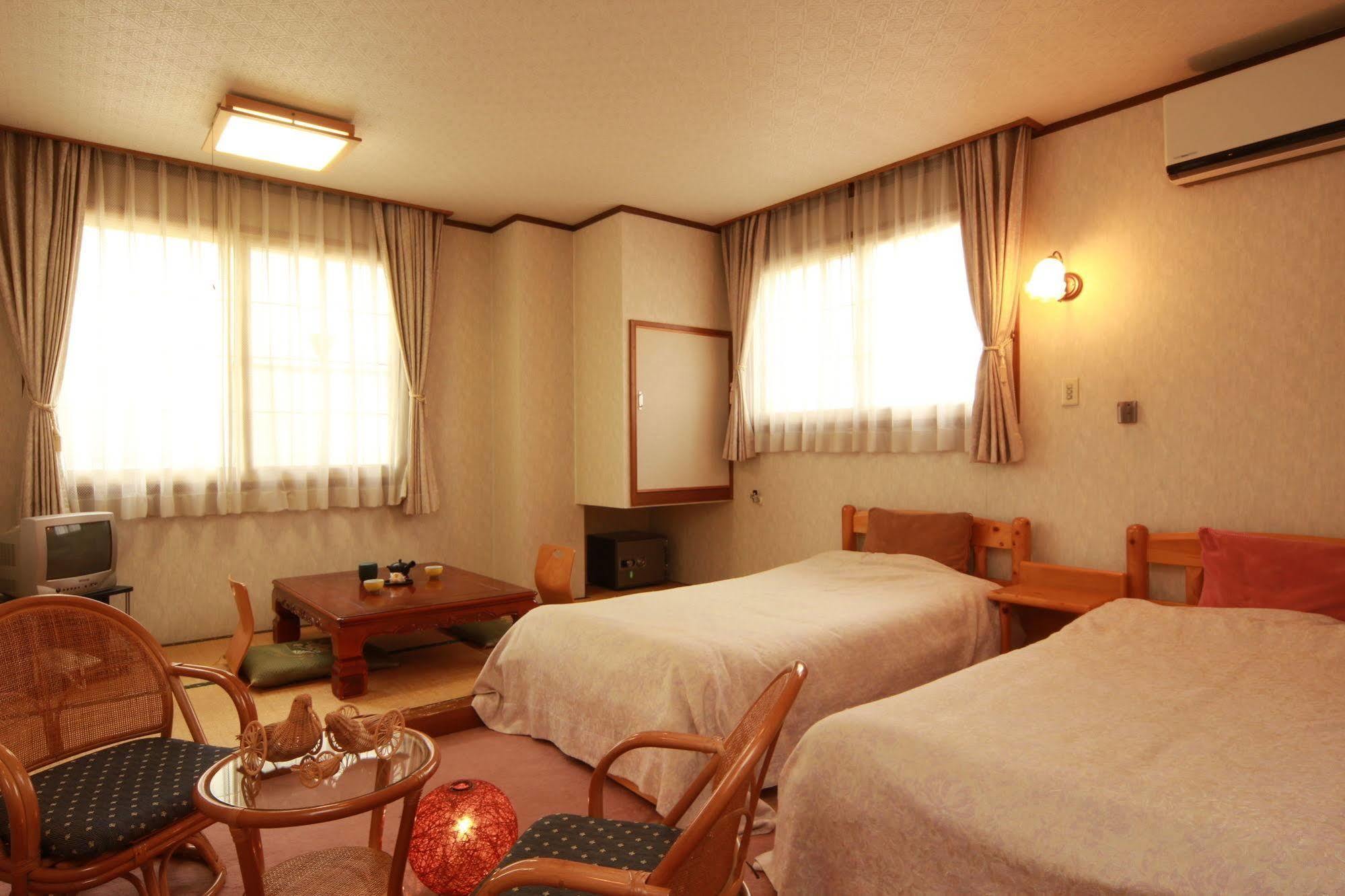 Hatoguruma Kawabata Nozawaonsen Exterior foto